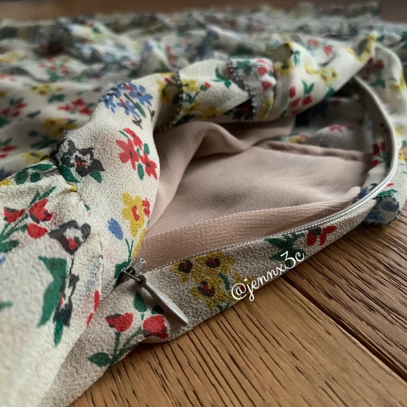 DÔEN Saffron Dress || Bouquet Floral - Picture 9 of 16